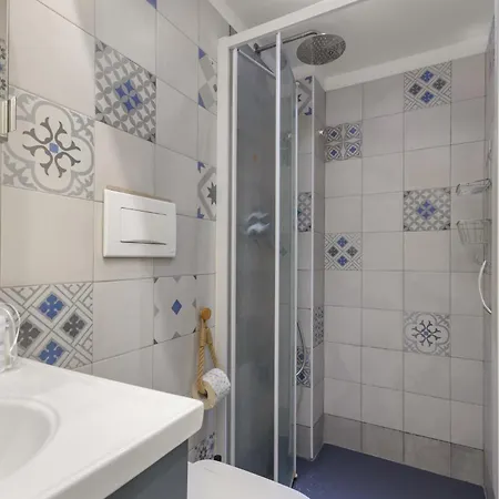 Metro Zara 1min - Bluedream - Wifi Apartament